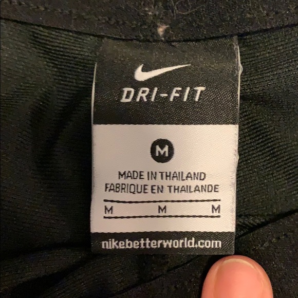 Nike Dri-fit shorts - Picture 2 of 2